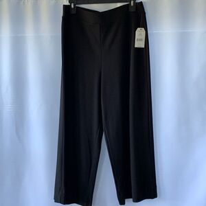 Time & Tru Large Cropped wide leg black pants.  NWT